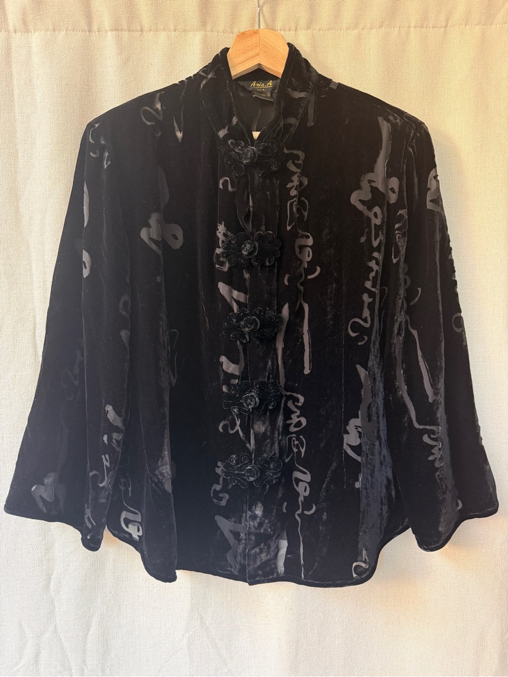 Vintage Black Velvet Mandarin Collar Button-Front Top